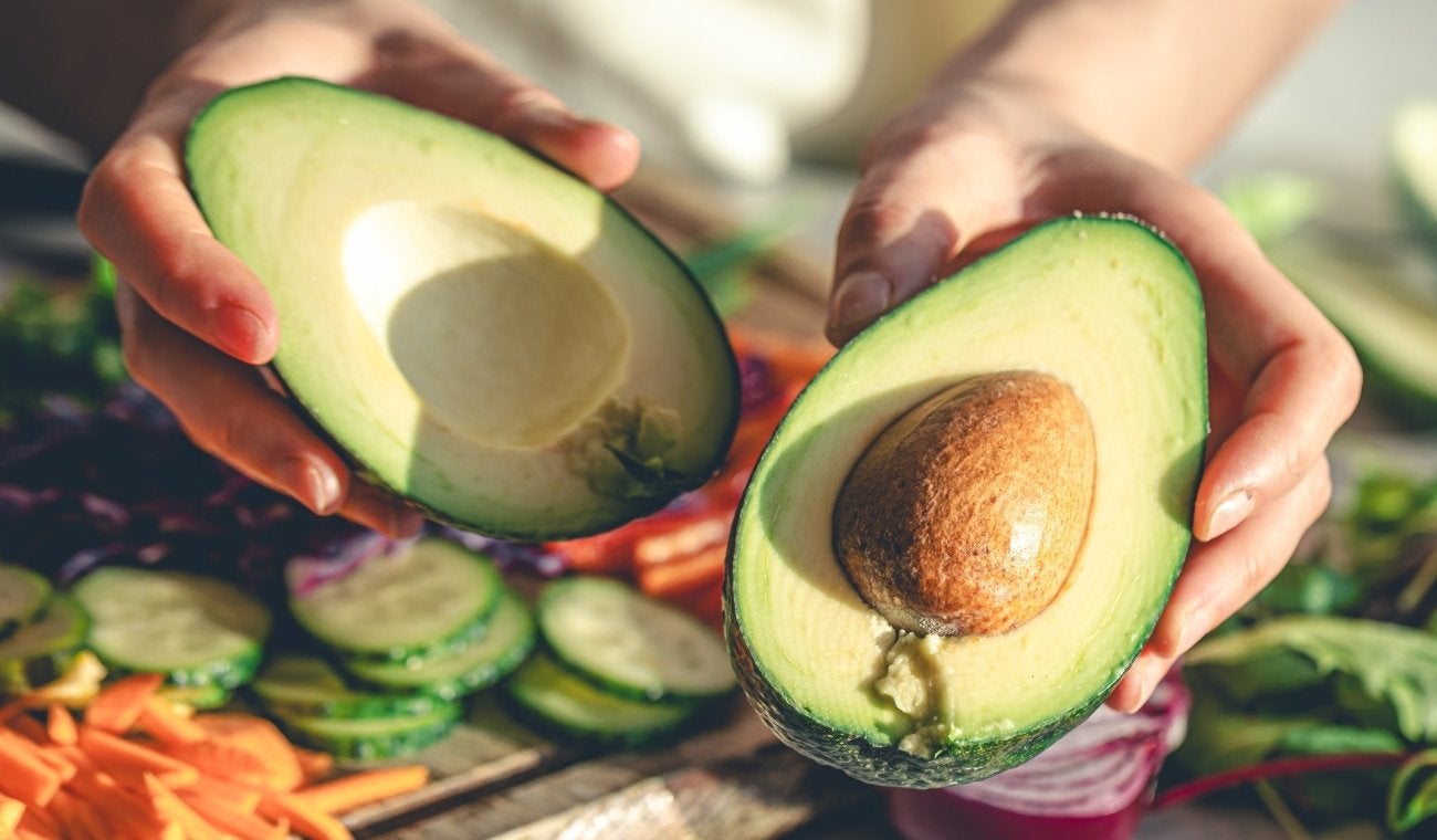 Cómo CONSERVAR el AGUACATE abierto y evitar que se NEGREE