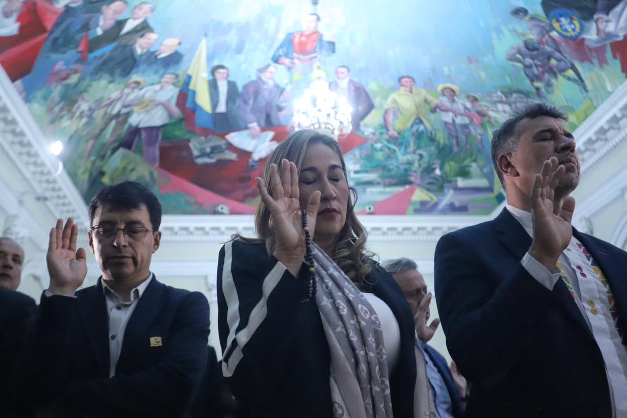 Eucaristía por la salud del senador Miguel Uribe