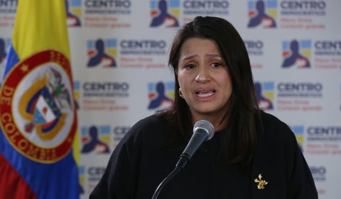 Paola Holguín también suspendería candidatura por atentado a Miguel Uribe