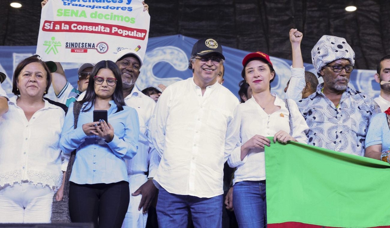 Petro defiende la consulta popular desde Cali