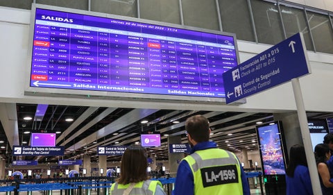 Problemas en inauguración del aeropuerto Jorge Chávez de Lima