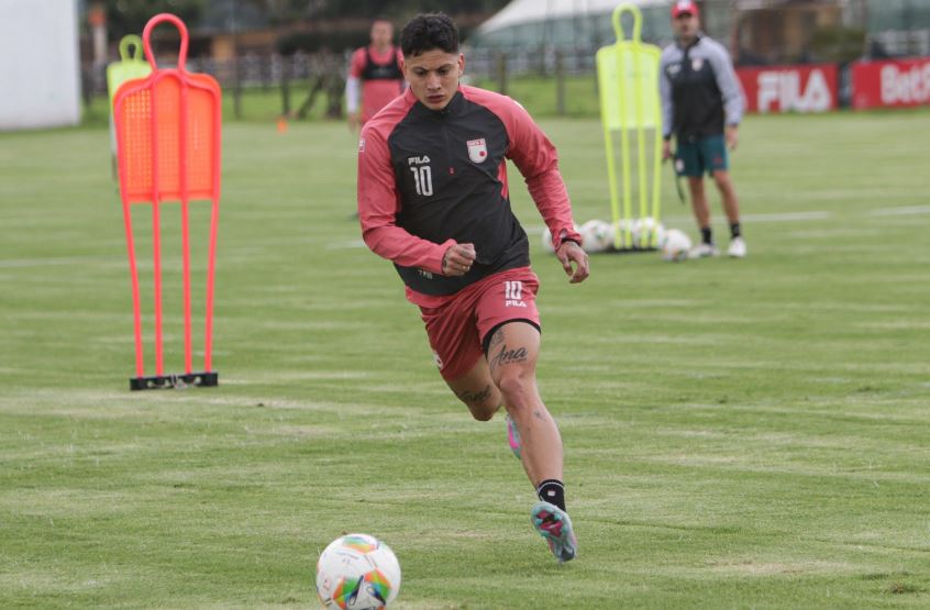Santa Fe se prepara para la primera final del fútbol colombiano 