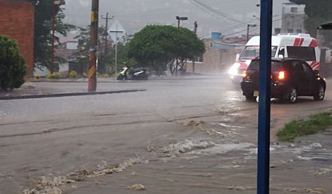 Los organismos de prevención y emergencias mantienen alerta por la tormenta