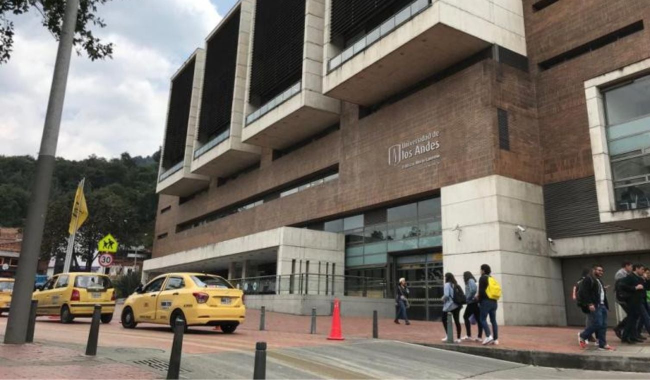 Las 5 UNIVERSIDADES que más GARANTIZAN empleo en Colombia