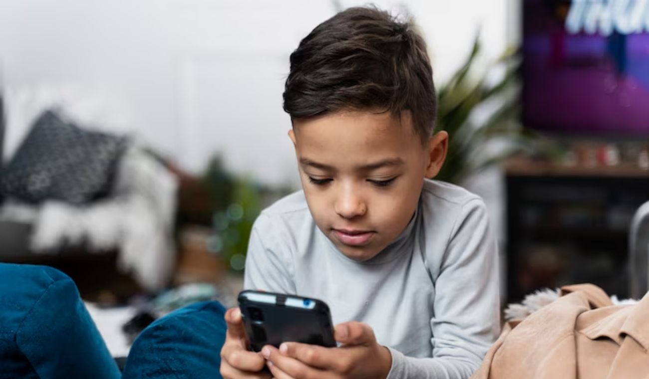 Uso del celular en niños