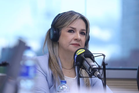 Vicky Dávila en La FM