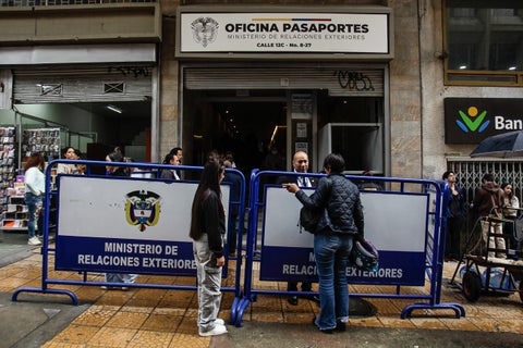 Pasaportes / Oficina de Pasaportes