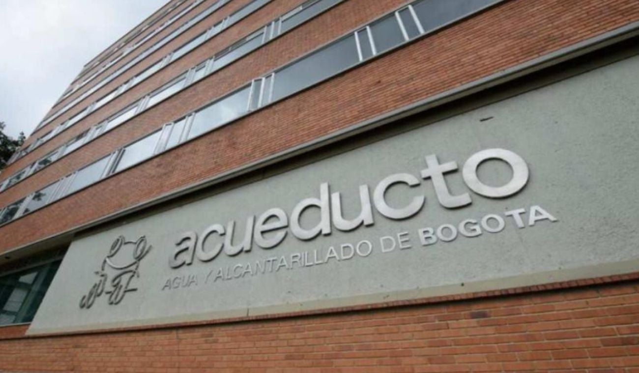 Además, los pagos pueden realizarse por medio de redes de cajeros automáticos como Servibanca, Redeban y ATH, los cuales están distribuidos en distintos puntos de la ciudad.