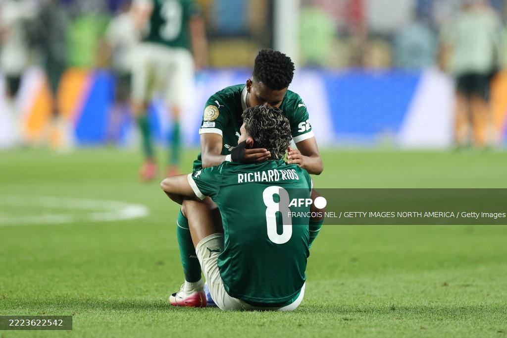 Manchester United tiene claro cuánto pagará por Richard Ríos