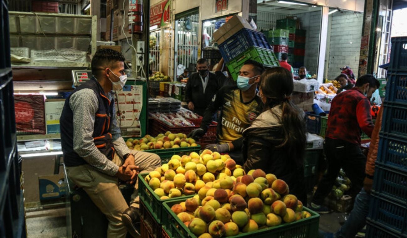 De otro lado, los menores incrementos de precio se reportaron en gastos en discotecas, bares, gaseosas, licores y compras en tiendas dentro y al aire libre.