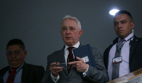 Álvaro Uribe Vélez lanza duras críticas contra el Gobierno de Gustavo Petro