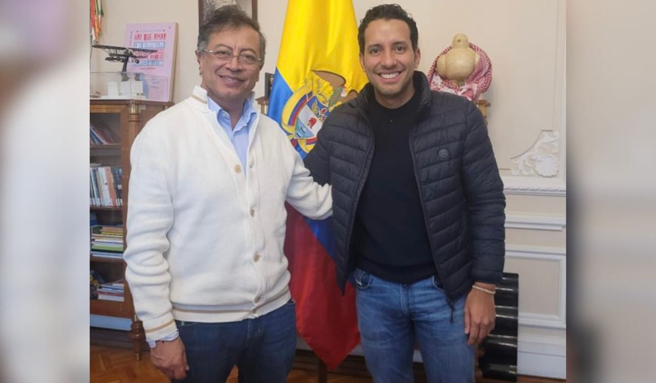 El presidente Gustavo Petro y el representante a la Cámara Julián López, en una reunión en Casa de Nariño