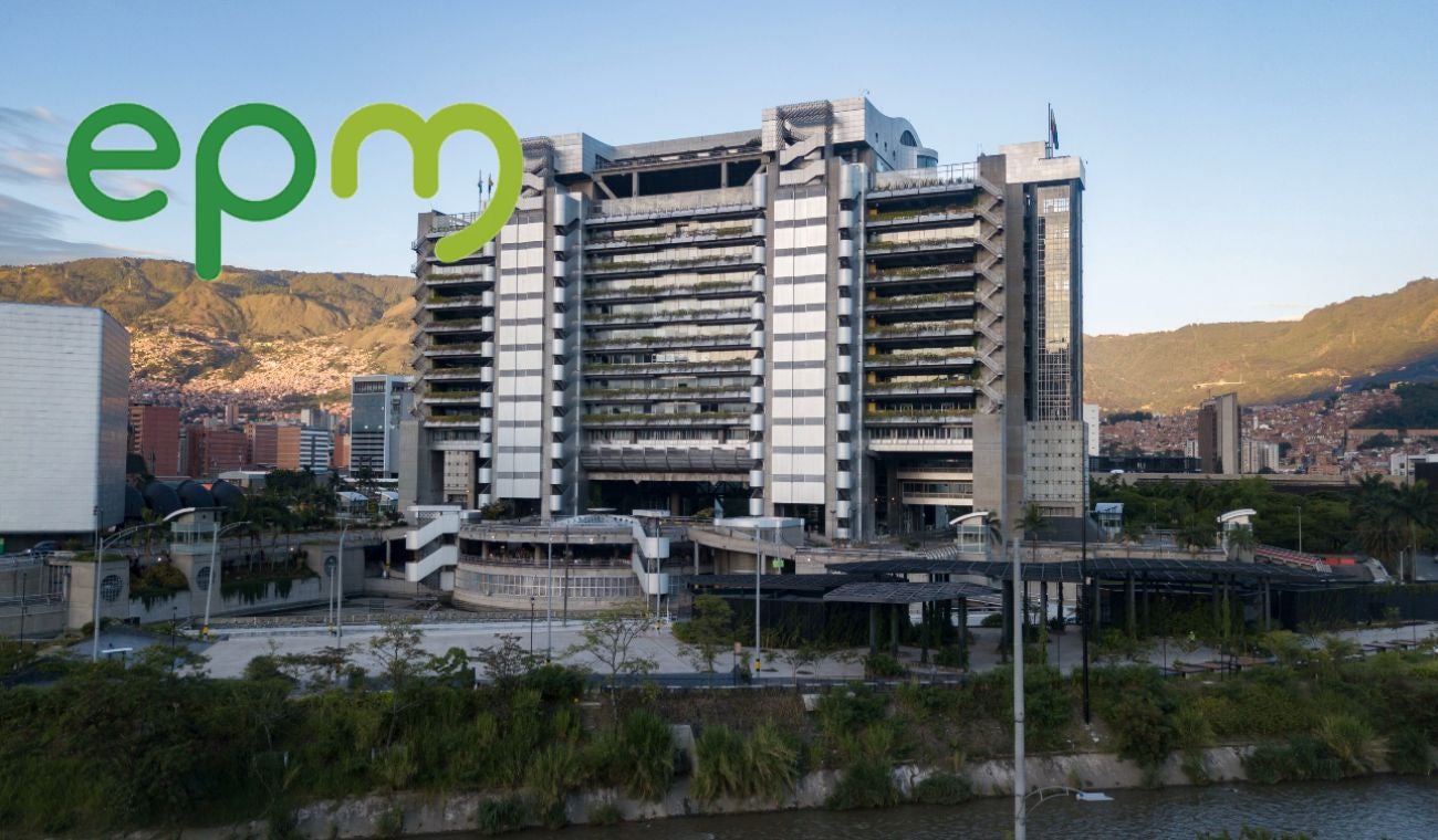 John Maya Salazar, gerente general de EPM, habla sobre los 70 años de la empresa y su impacto social y ambiental. Descubre más sobre los logros y retos de una de las principales empresas de servicios públicos en Colombia.