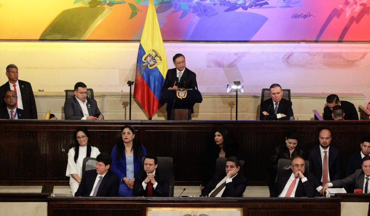 La senadora Paloma Valencia responde al presidente Gustavo Petro: "Colombia necesita hechos, no discursos".