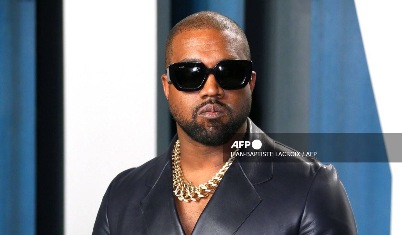 Kanye West enfrenta acusaciones de agresión sexual y chantaje, según demanda de exasistente.