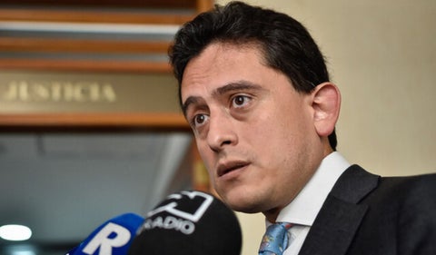 El exministro Luis Carlos Reyes testifica ante la Corte Suprema por corrupción en INVÍAS y señala a Ricardo Bonilla.