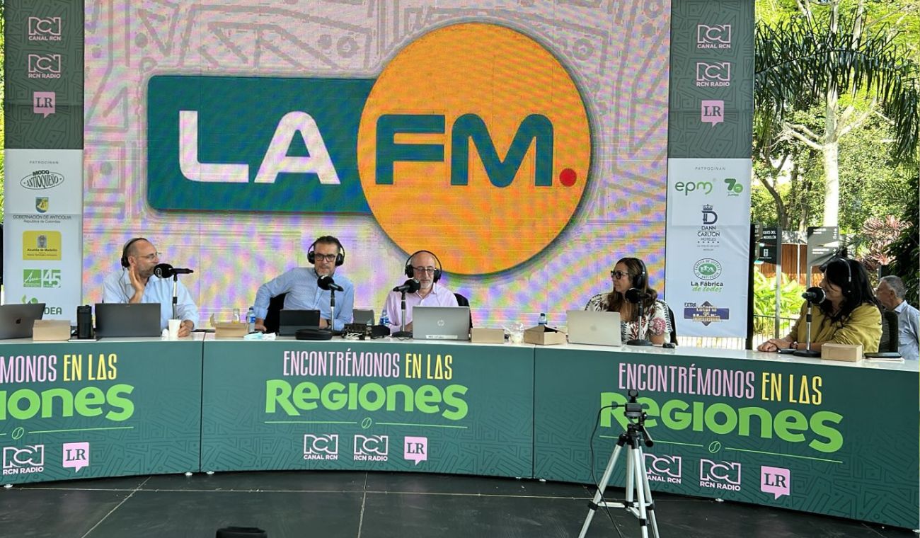 Paola Holguín alerta: 