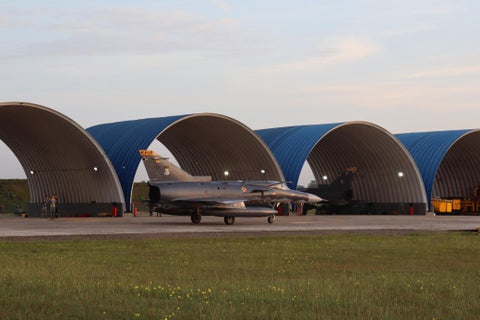 Aviones de superioridad aérea, aterrizaron en la base del CACOM 3 en Malambo.