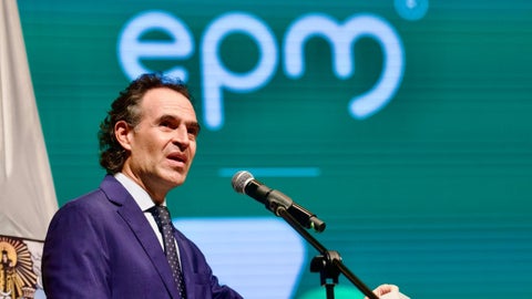 Alcalde de Medellín dice que el Gobierno quiere intervenir a EPM
