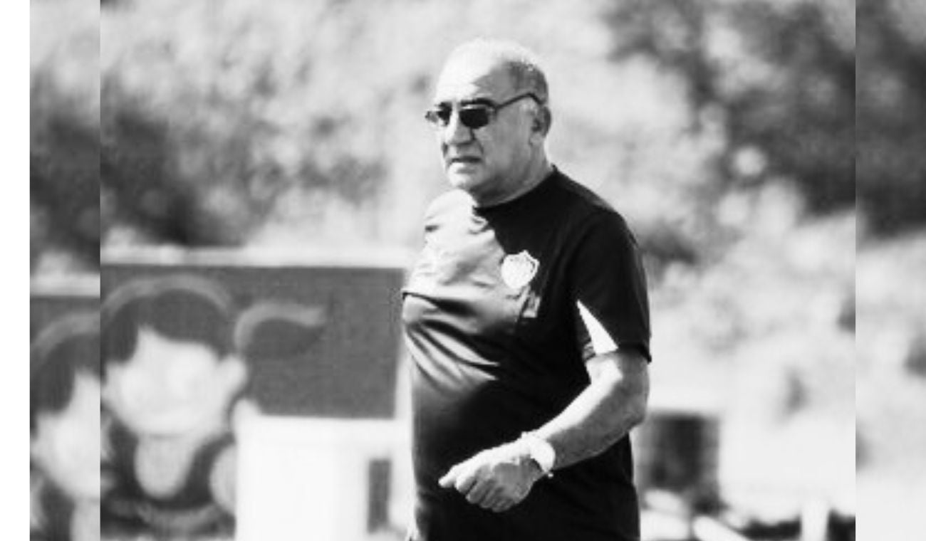 López, exfutbolista y exentrenador, se consolidó como una leyenda de Independiente y además construyó una extensa carrera como entrenador