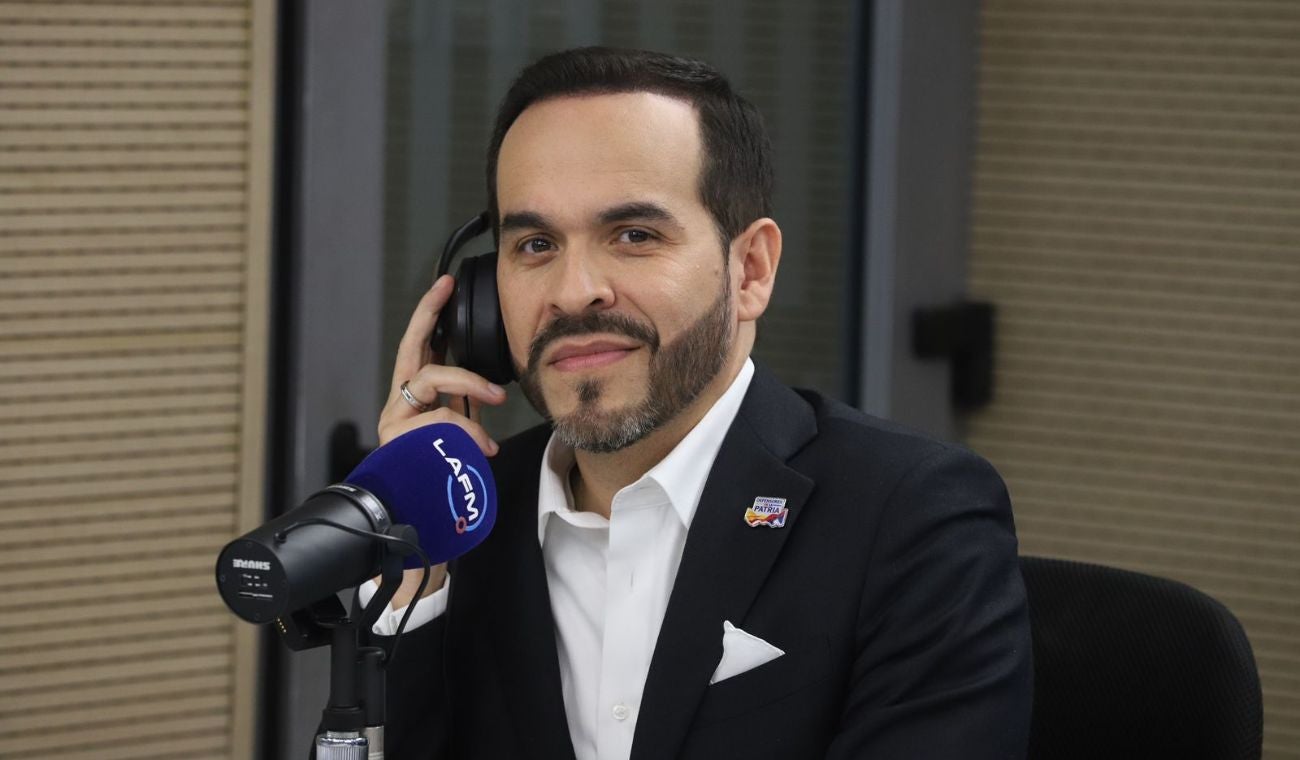 Abelardo de la Espriella asegura que en su mandato habrá "mano de hierro contra los bandidos y protección y seguridad para la gente que día a día se levanta a hacer grande a Colombia"