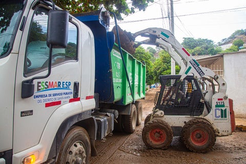 Refuerzan operaciones de emergencia en Santa Marta ante afectaciones que golpean a 50 barrios y dejan miles de afectados