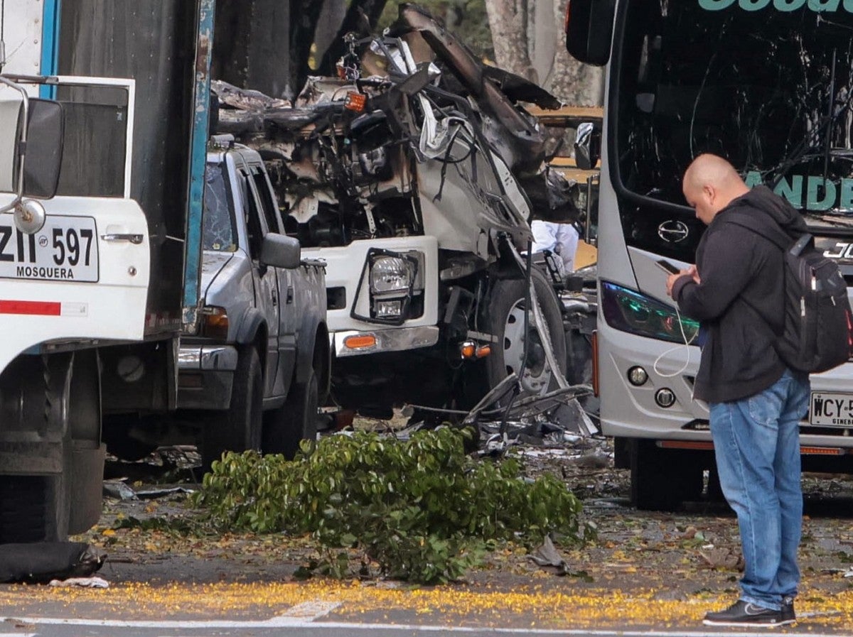 Terrorismo | Cali | Carro bomba | Base aérea | Base militar | Agosto 2025