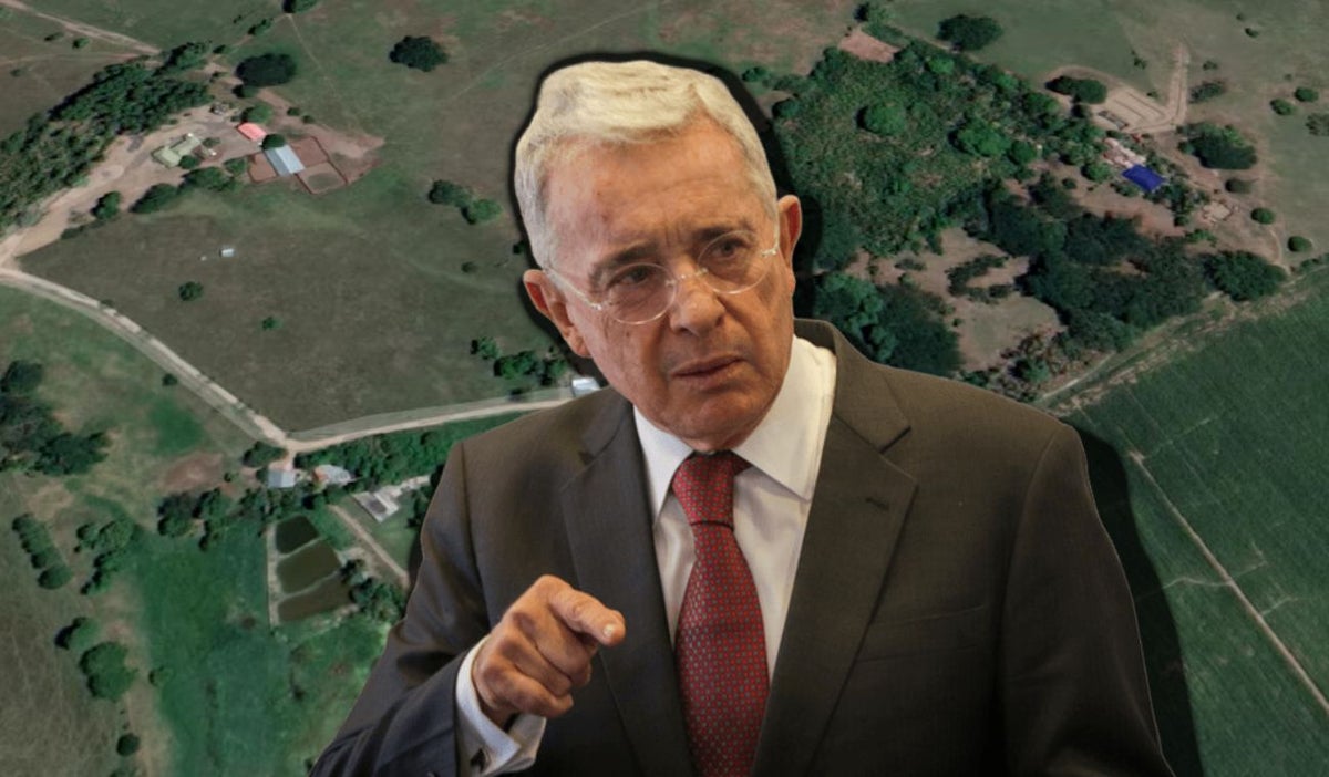 Álvaro Uribe y El Ubérrimo