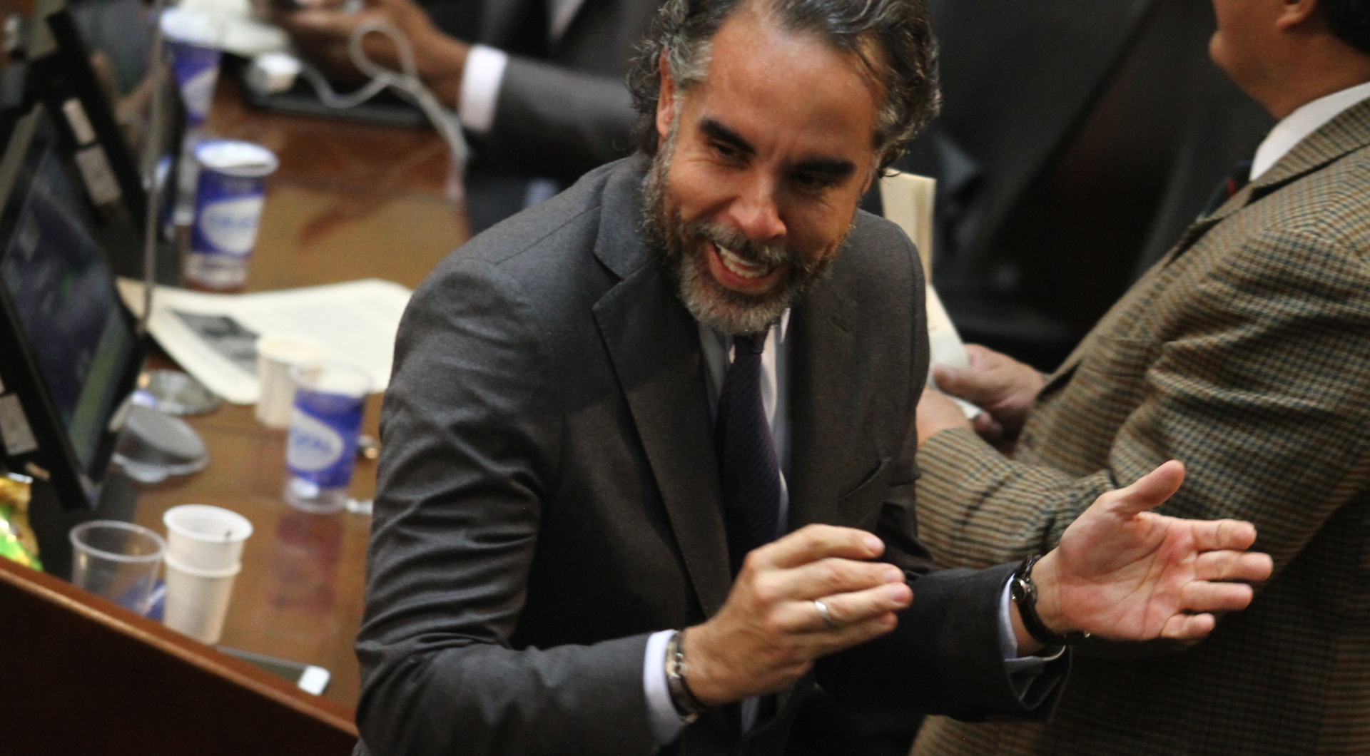 Armando Benedetti y Lina María Garrido protagonizan fuerte agarrón en audiencia de conciliación