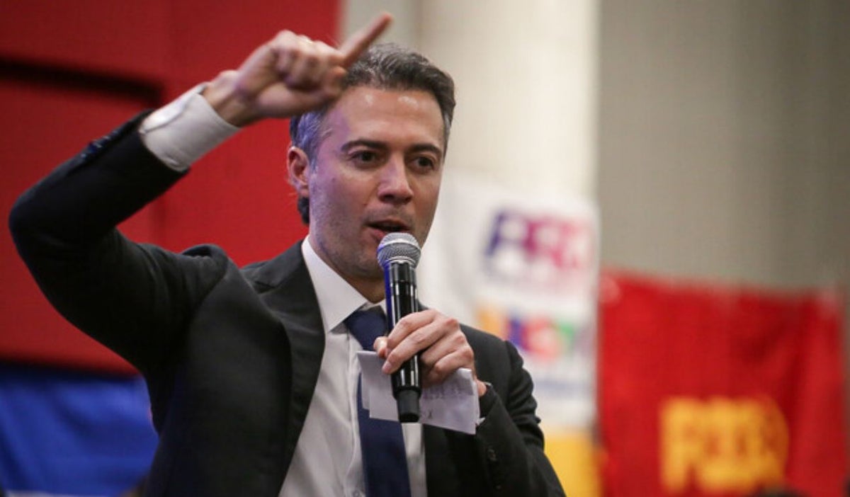 El precandidato Daniel Quintero nombra a Juan David Duque como su jefe de debate, confirmando su precandidatura presidencial por el Pacto Histórico