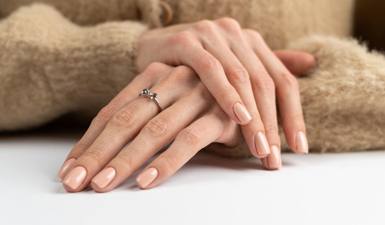 El color de MANICURA que CAROLINA HERRERA recomienda