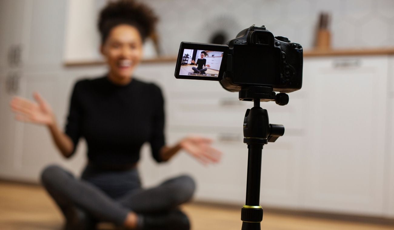 PROYECTO de ley que impondría MILLONARIA MULTA a INFLUENCERS