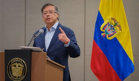 El CNE prepara sanciones por financiación irregular en campaña de Gustavo Petro. Multas millonarias propuestas para Ricardo Roa y partidos Colombia Humana y Unión Patriótica