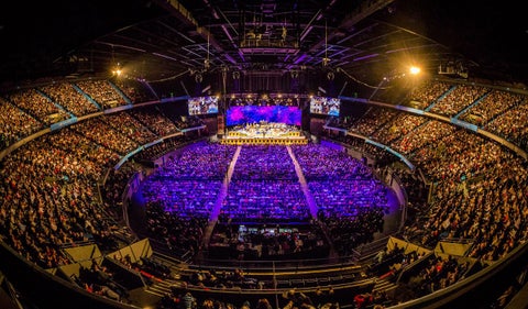 Movistar Arena responde por disturbios en concierto de Damas Gratis