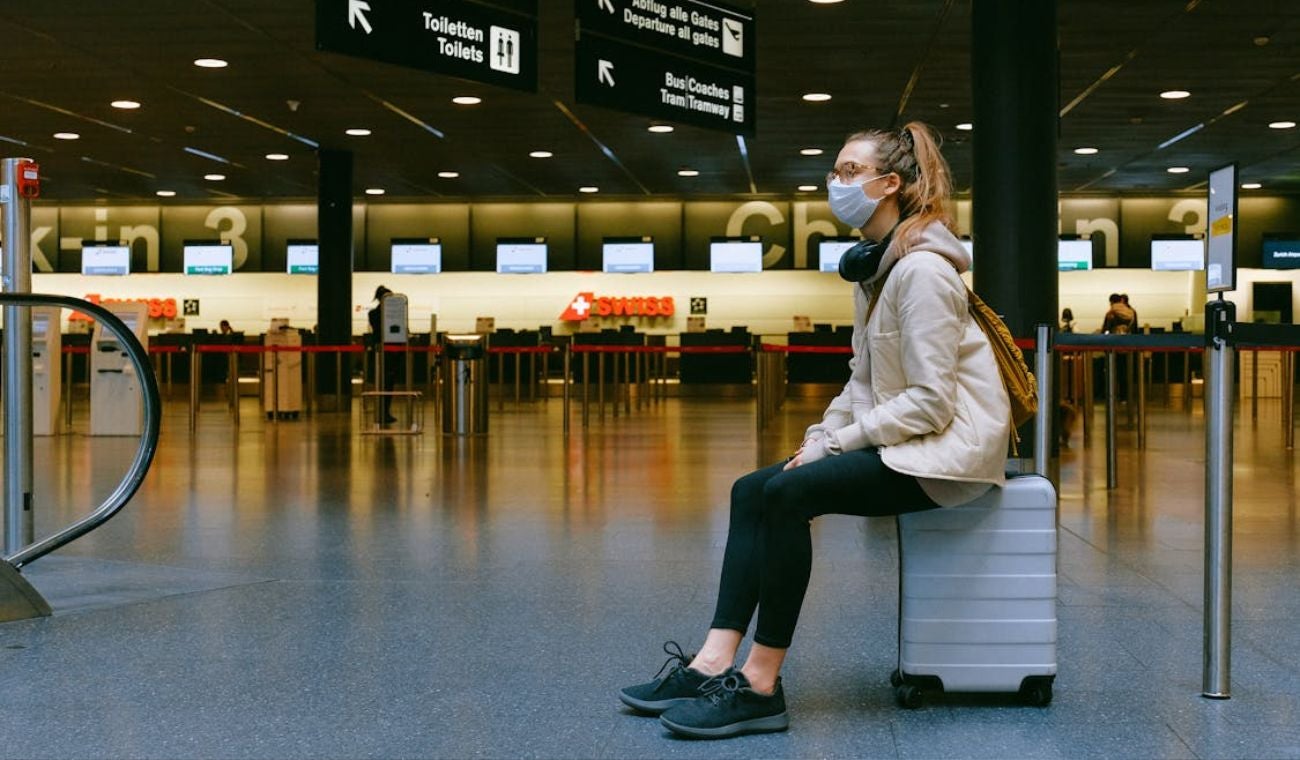 Semanas de EMBARAZO permitidas para VIAJAR en AVIÓN