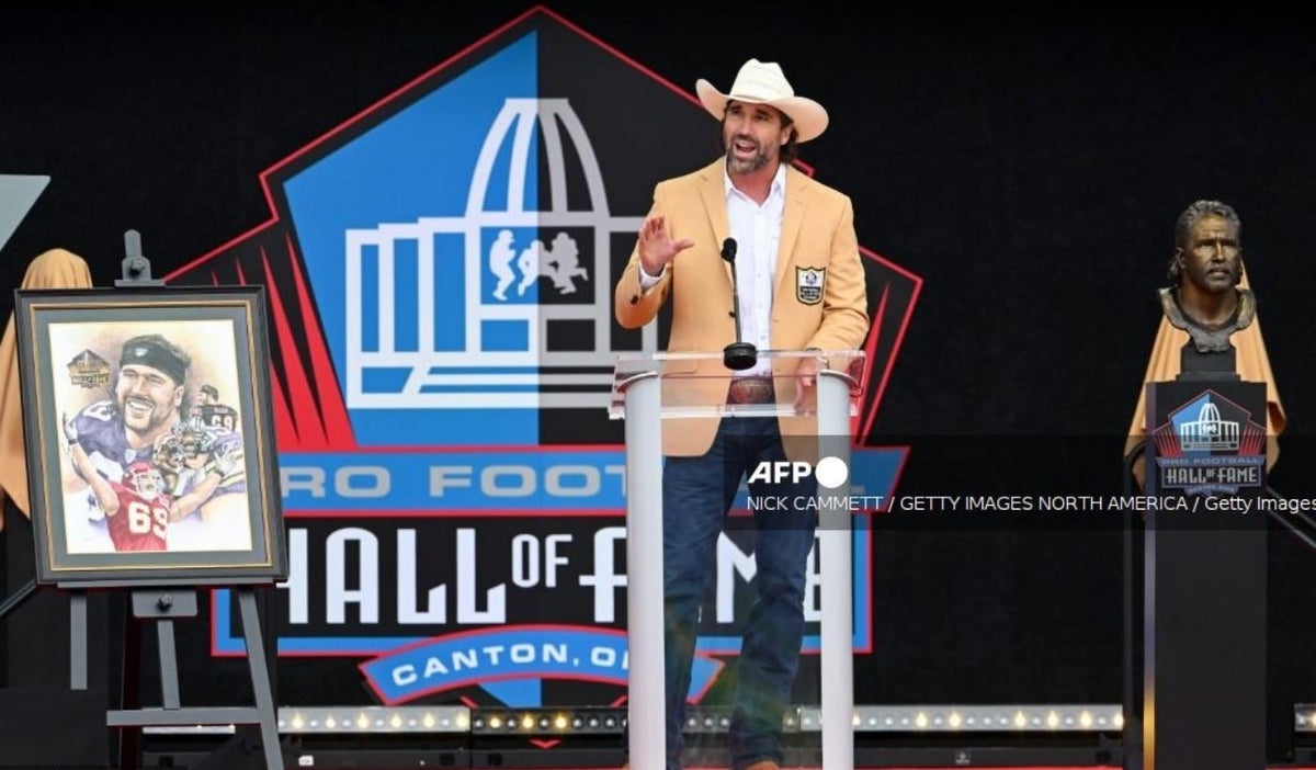 Sterling Sharpe, Antonio Gates, Jared Allen y Eric Allen fueron exaltados al Salón de la Fama del Fútbol Americano 2025.