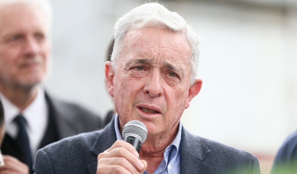 Álvaro Uribe