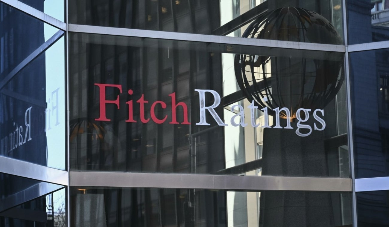 FITCH alerta RIESGOS por cambios en CARGO POR CONFIABILIDAD