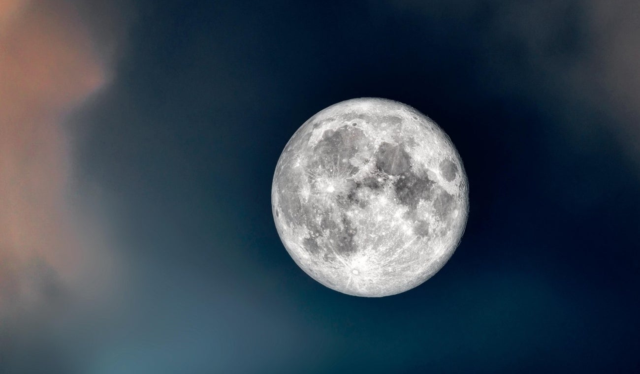 Luna de Esturión