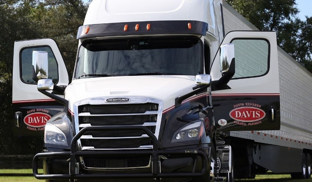 Tras 40 años de servicio, reconocida empresa de transporte termina sus operaciones