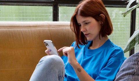 Violencia de género en el mundo digital: un problema que afecta a millones de mujeres.