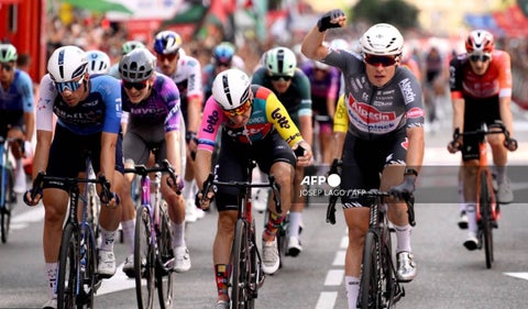 Resultados de la 8ª etapa de la Vuelta a España: Jasper Philipsen se lleva la victoria en la etapa entre Monzón y Zaragoza