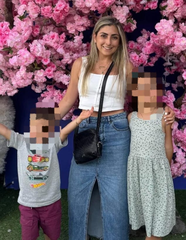 La mujer es empresaria y reconocida médica del Hospital Centenario del municipio.