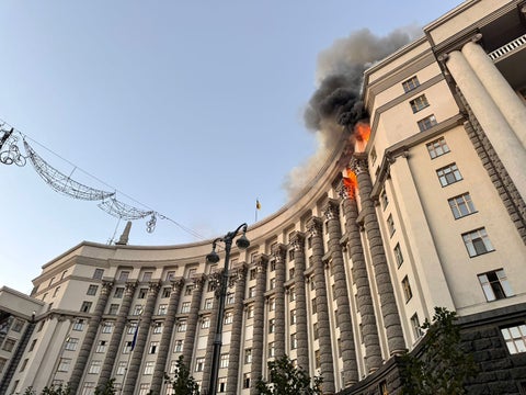 Ataque ruso sobre la sede de Gobierno de Ucrania