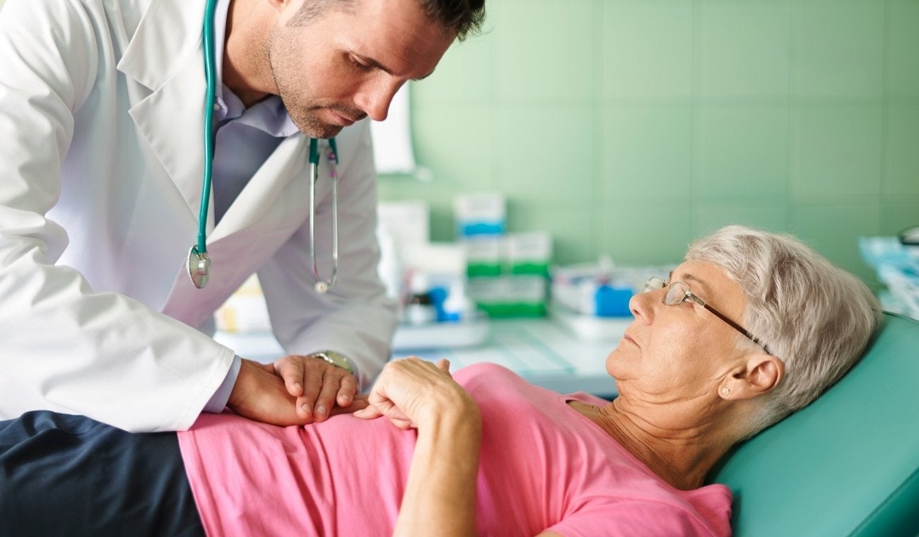 Alimentos que ayudarían a prevenir el cáncer de colon, según la Houston Methodist