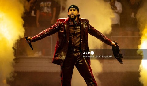 Bad Bunny encabezará el espectáculo del Super Bowl en California, celebrando la música latina en el evento deportivo más grande de Estados Unidos.