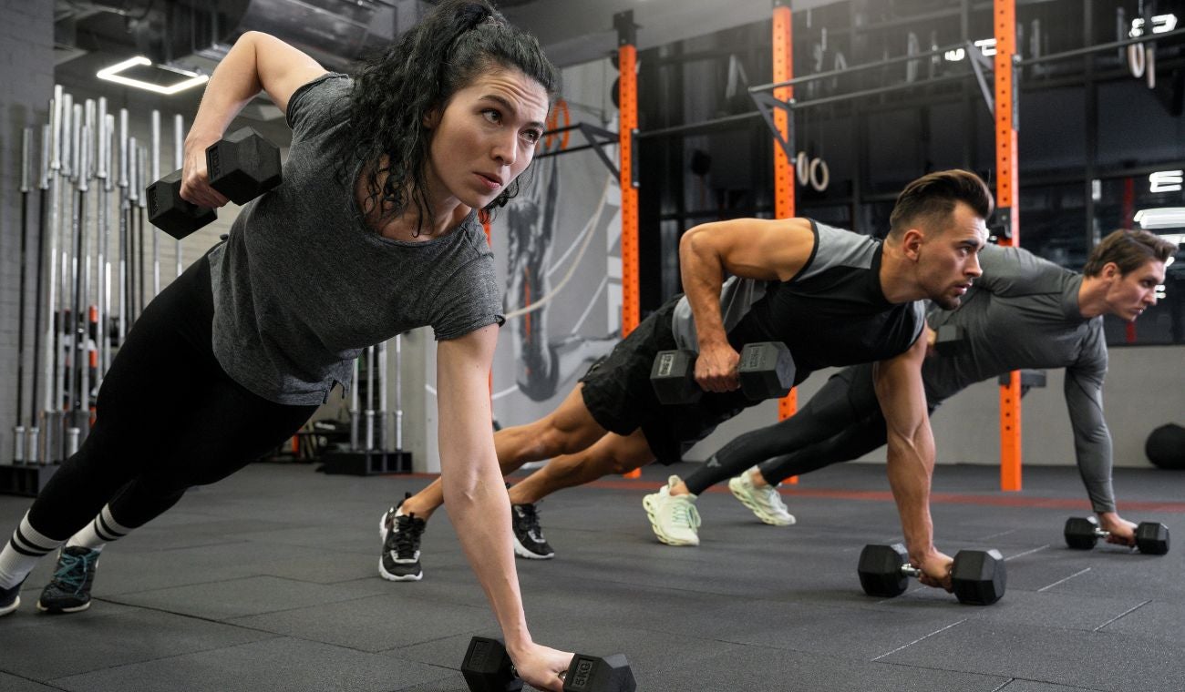 El colesterol es una sustancia parecida a la grasa, la cual está en las células del cuerpo