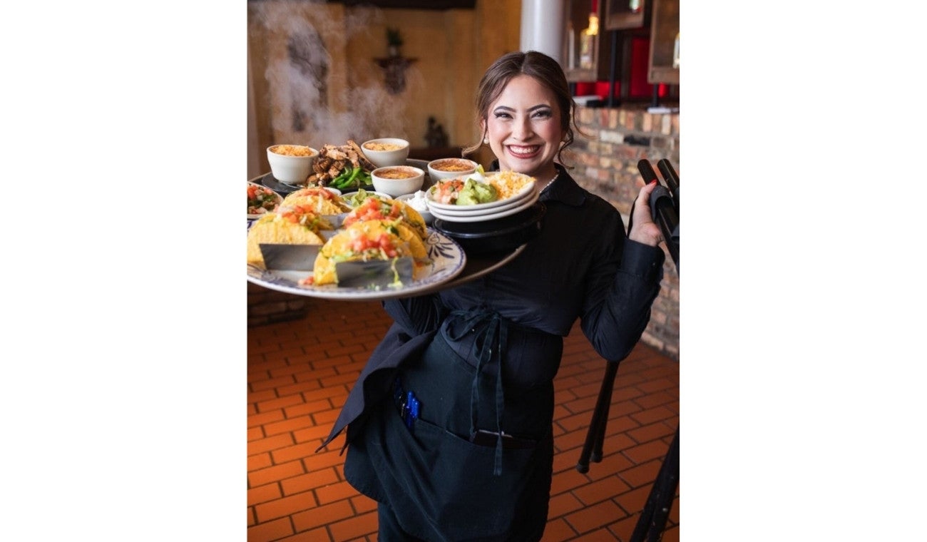 CADENA mexicana se declara en QUIEBRA y cerrará 24 RESTAURANTES