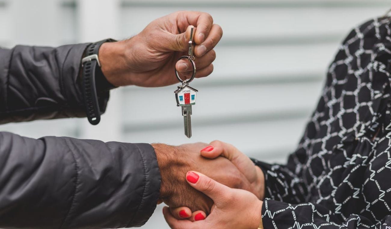 ¿Vivir en arriendo o comprar casa? Esto recomiendan los expertos para tomar la mejor decisión