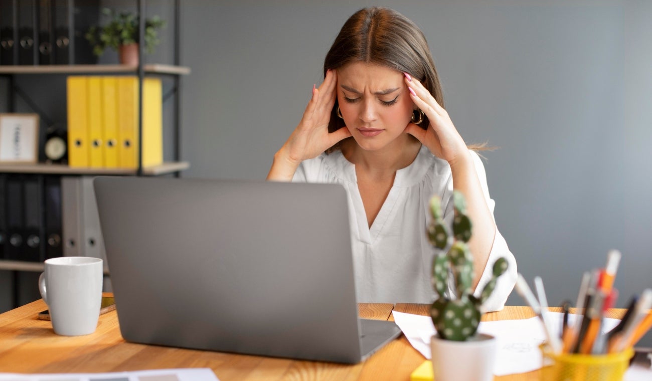 ¿Quién debe cubrir los PROBLEMAS PSICOLÓGICOS derivados del TRABAJO?